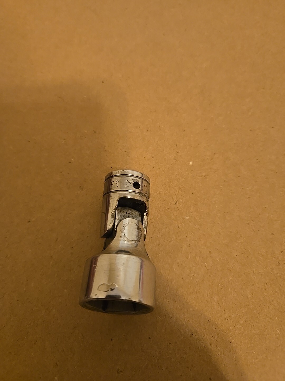 Snap On 3/8″ Drive 3/4″ 6PT SAE Chrome Universal Swivel Socket FS24