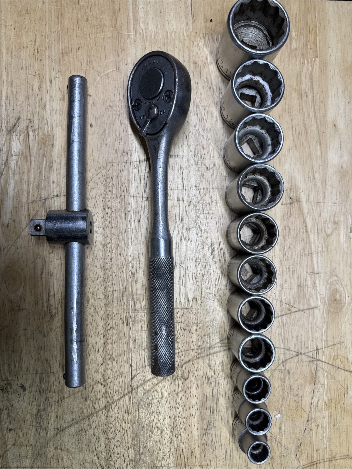 Vintage Penens 1/2″ Drive Ratchet Socket 13 Pcs Set R-10 Alloy Made in USA