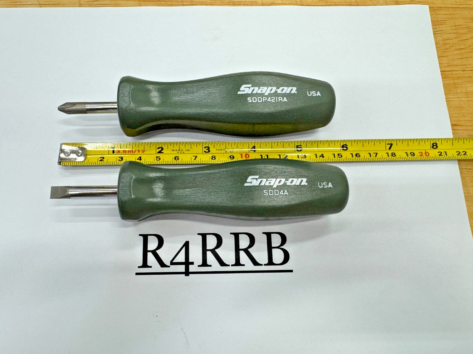 Snap-on Tools NEW COMBAT GREEN 2pc Hard Standard Handle Stubby Screwdriver Set
