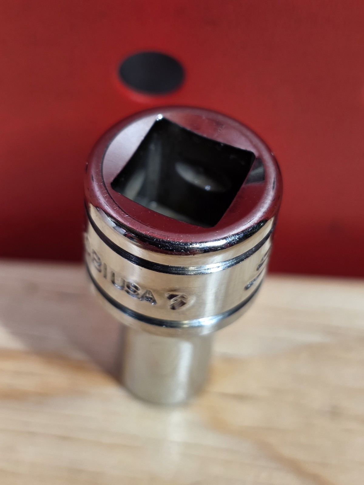 Snap-on Tools FDS081 1/4″ SAE 3/8″ Drive 12-Point Semi-Deep Chrome Socket NICE