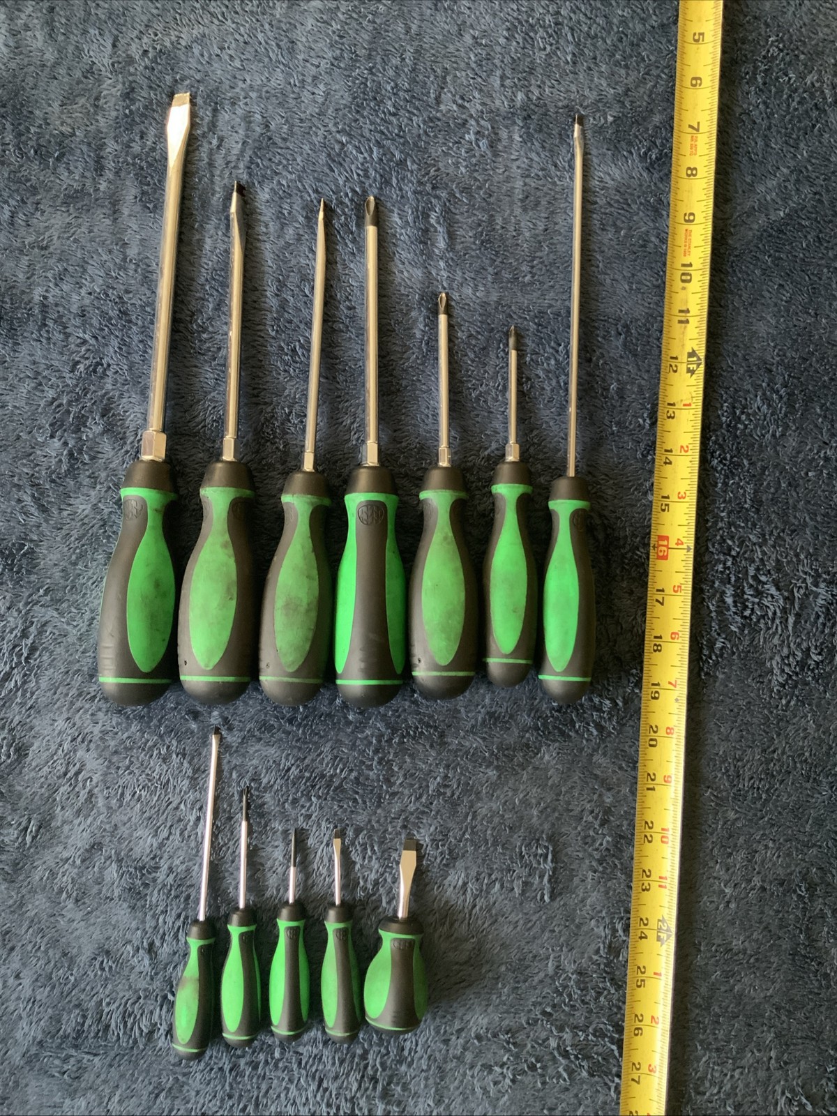 Mac Tools Green Screwdrivers……12pc…..see Pics….
