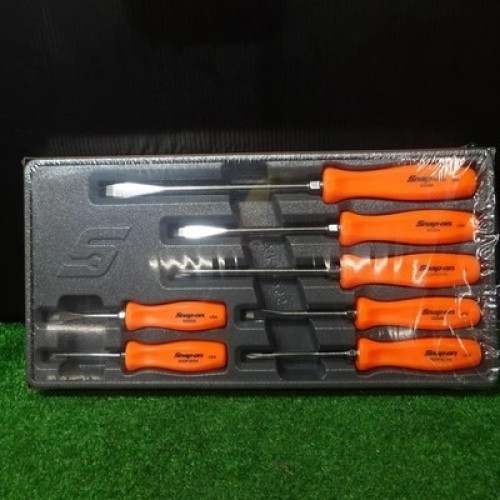 NEW Snap On 7-piece screwdriver set, orange SDDX70AO