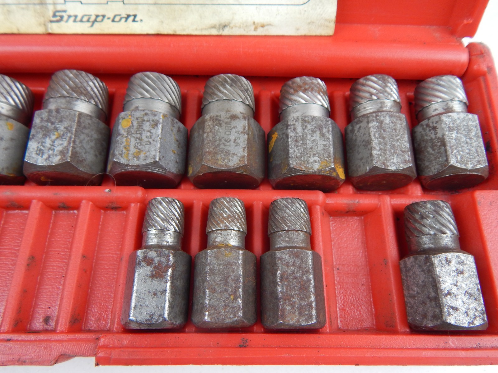 Snap-on REX25A 16 of 25-Piece Set Screw Extractors – Missing Most Small Sizes