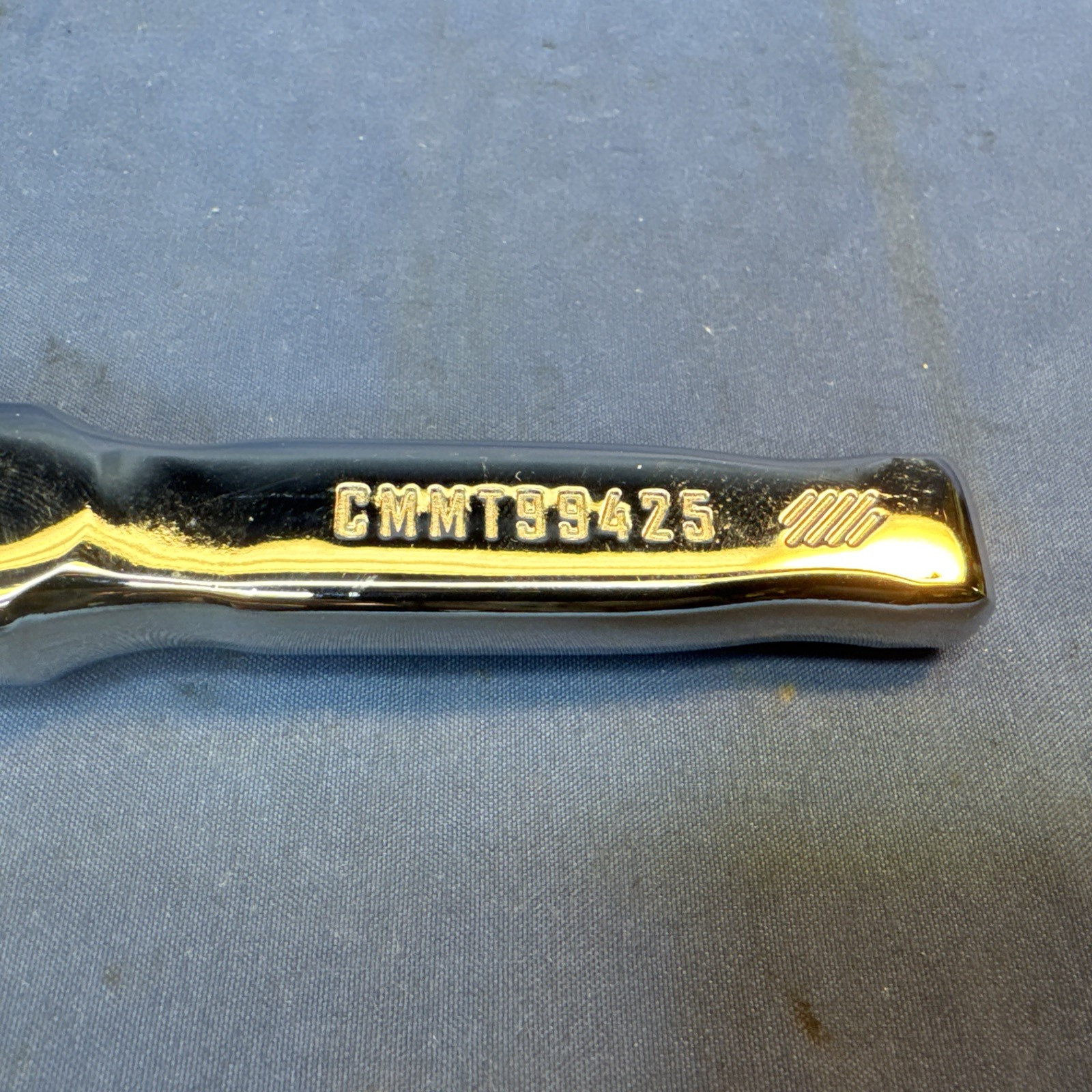 New Craftsman 3/8 Inch Drive Metric and SAE Flex Head Stubby Ratchet 72 Teeth