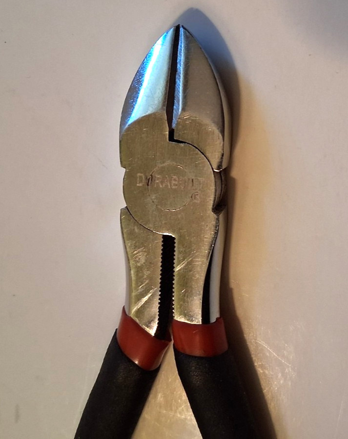 DURABUILT DIAGONAL CUTTERS 6″ CHINA