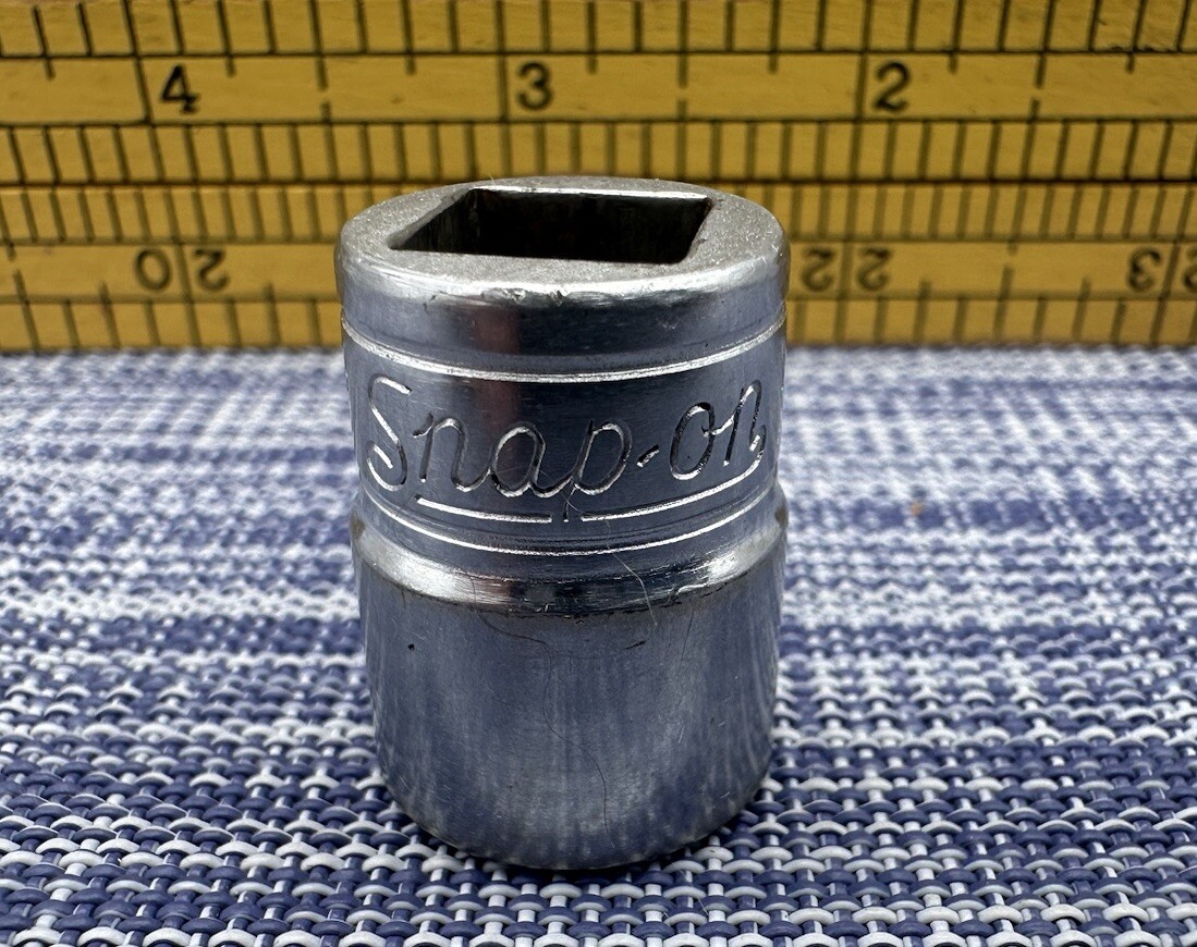 Snap-on Tools USA F161 3/8″ Drive 1/2″ SAE 12 point Shallow Chrome Socket