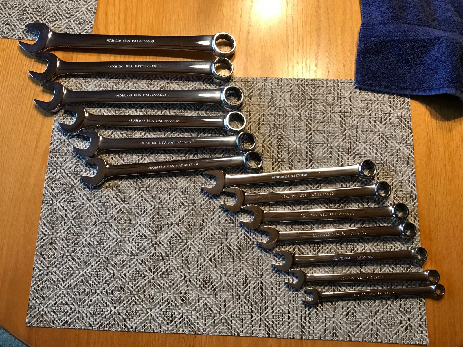 Snap-on OEXM713 – 13 Piece Metric Standard Handle 12Pt Combination Wrench Nice !
