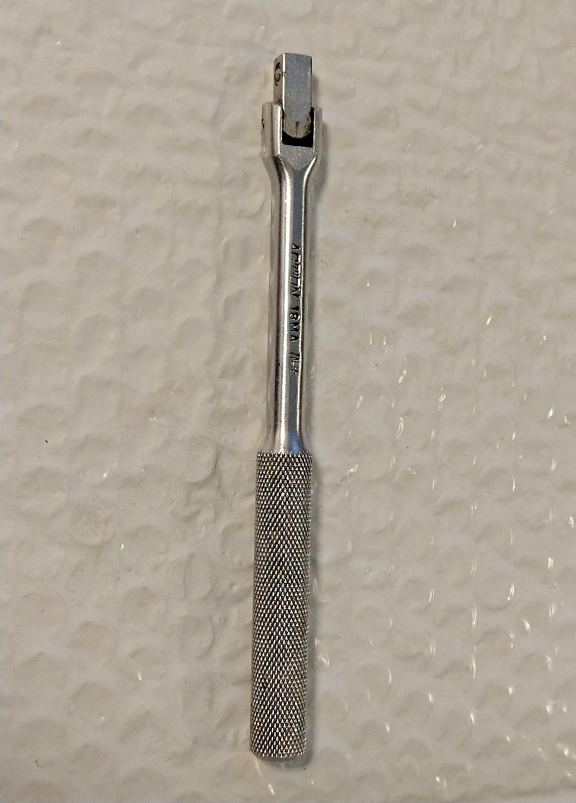 ACTION TOOLS 18MA, 1/4″ DRIVE, BREAKER BAR, 5″ LONG *KNURLED*