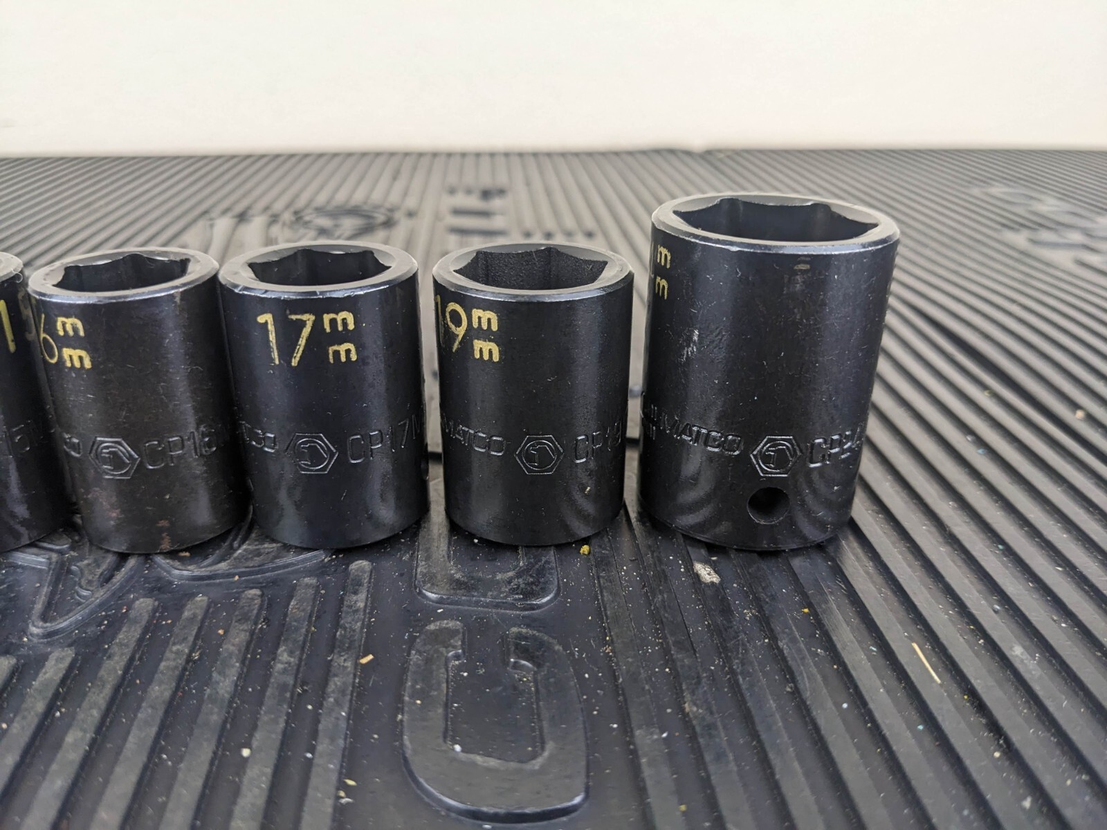 #aw458 MATCO Tools 1/2″ Drive METRIC 6 POINT IMPACT SOCKET SET