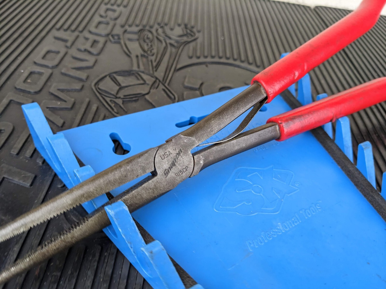 #be495 Snap-On 915CP Long Reach Needle Nose Pliers