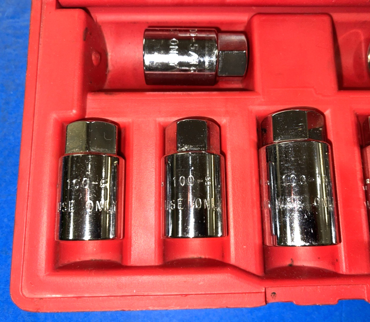 AST TOOLS 7 PIECE MULTI DRIVE STUD EXTRACTOR/ INSTALLER SAE/METRIC SET