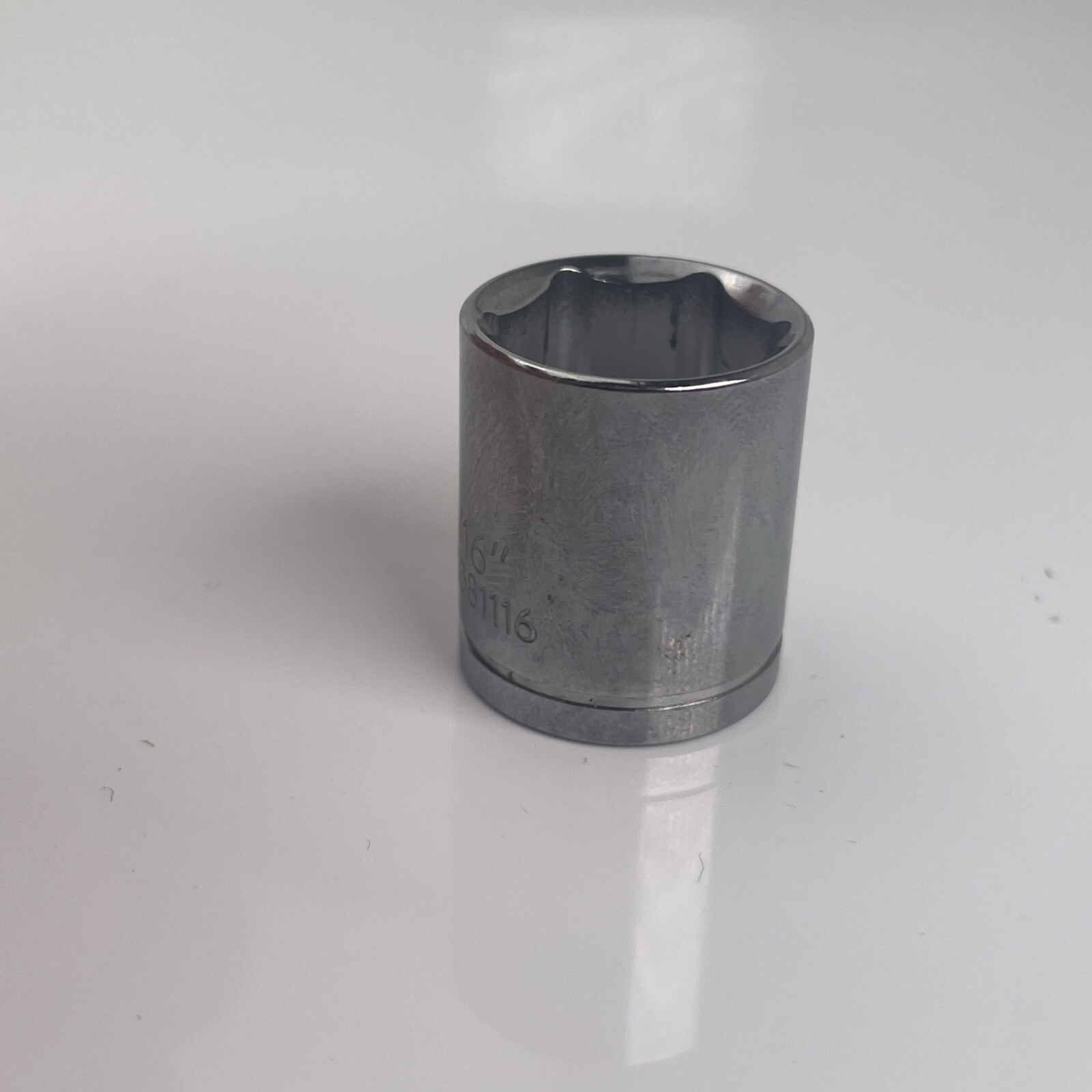 Blue Point Snap-on 3/8″ Drive 6 Pt Shallow SAE Chrome Socket BLPS381116 11/16″