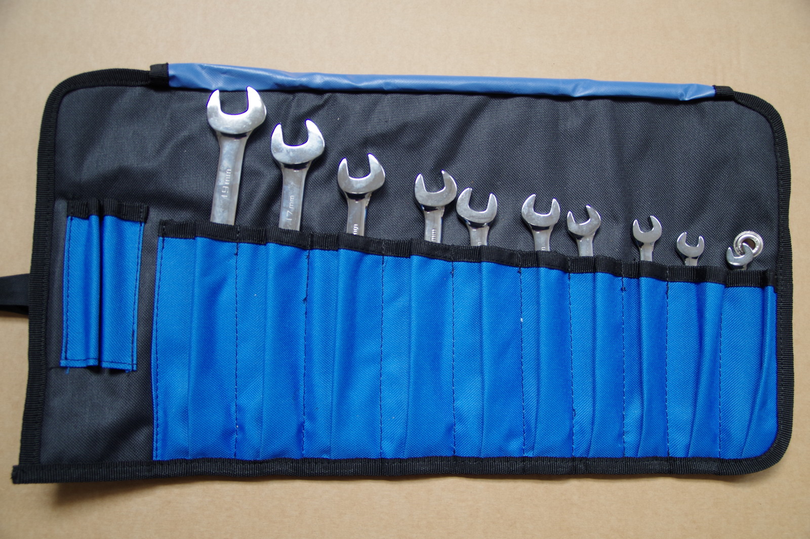 Draper Expert 10 Piece Metric Ratchet Combination Spanner Set 8mm-19mm Tool Roll