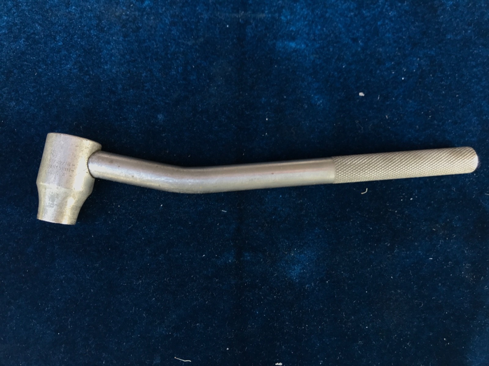 FORD V 8 Socket Wrench #617 9/16 inch