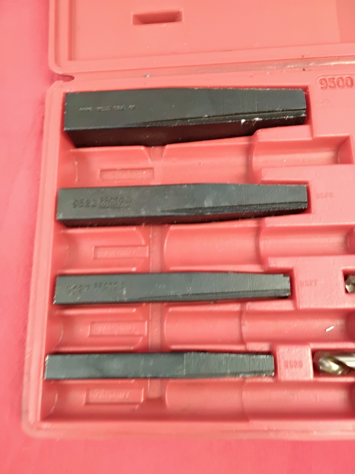 Proto No. 9500B Screw & Pipe Extractor Set