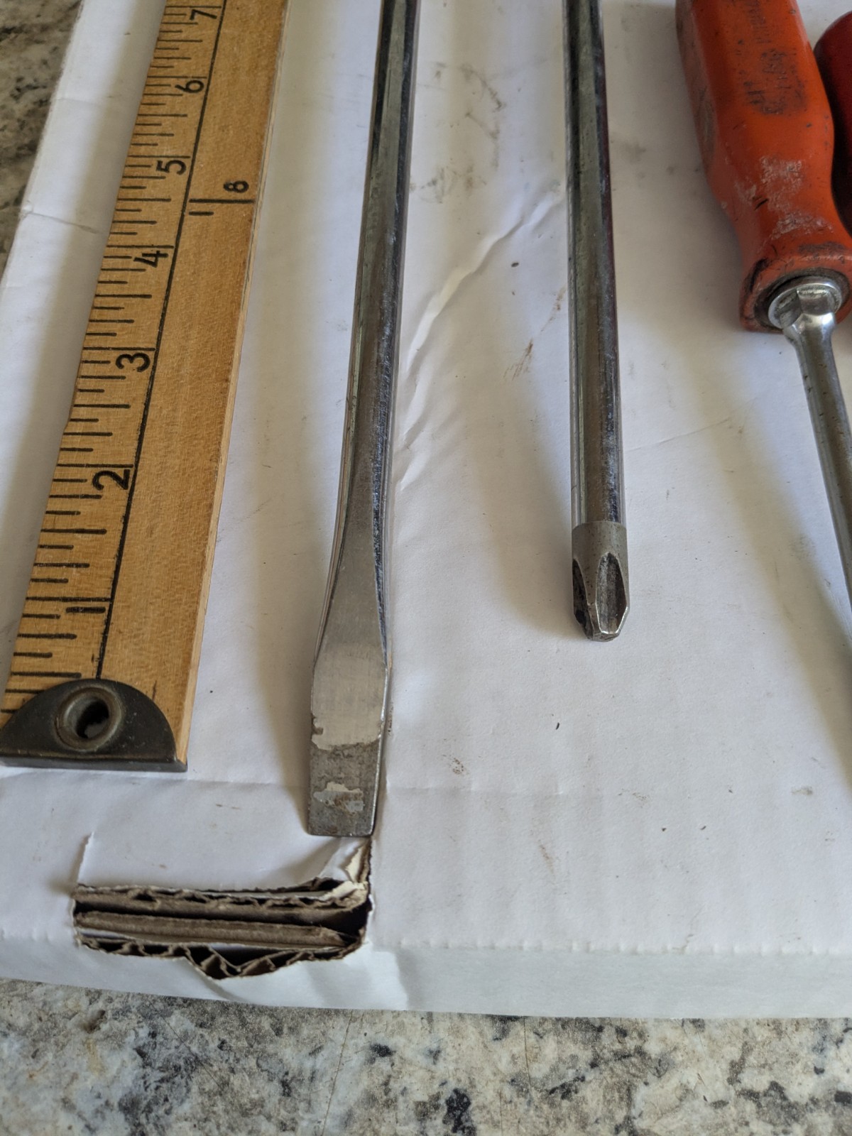 Mixed Lot 7 Pcs Vtg Mac Tools Hard Red Handle Screwdrivers 14″ 12″ 8″ 6″