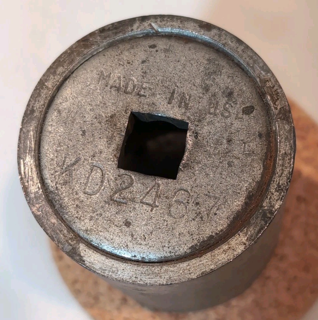 KD 2467 4 Wheel Drive Nut Socket w/ 4 Pins 2 3/8″ Dia. x 3 1/8″, 1/2″ Drive