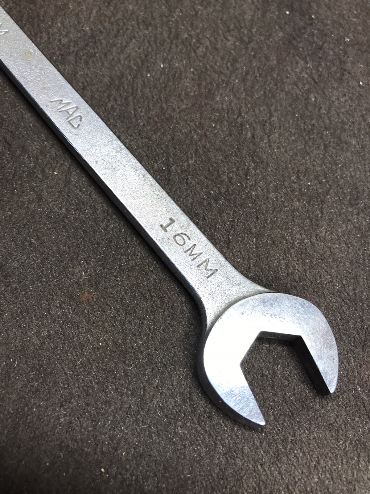 Mac Tools M16CW 16MM 12pt Combination Wrench USA Used
