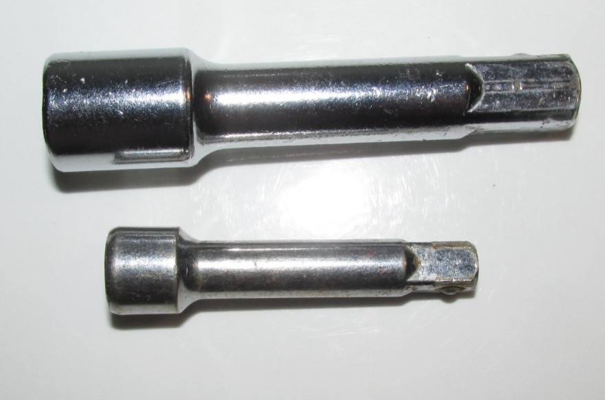 T #196 – Unbranded Set of 2 Drive extension bars 1/4″ and 3/8″ See Description