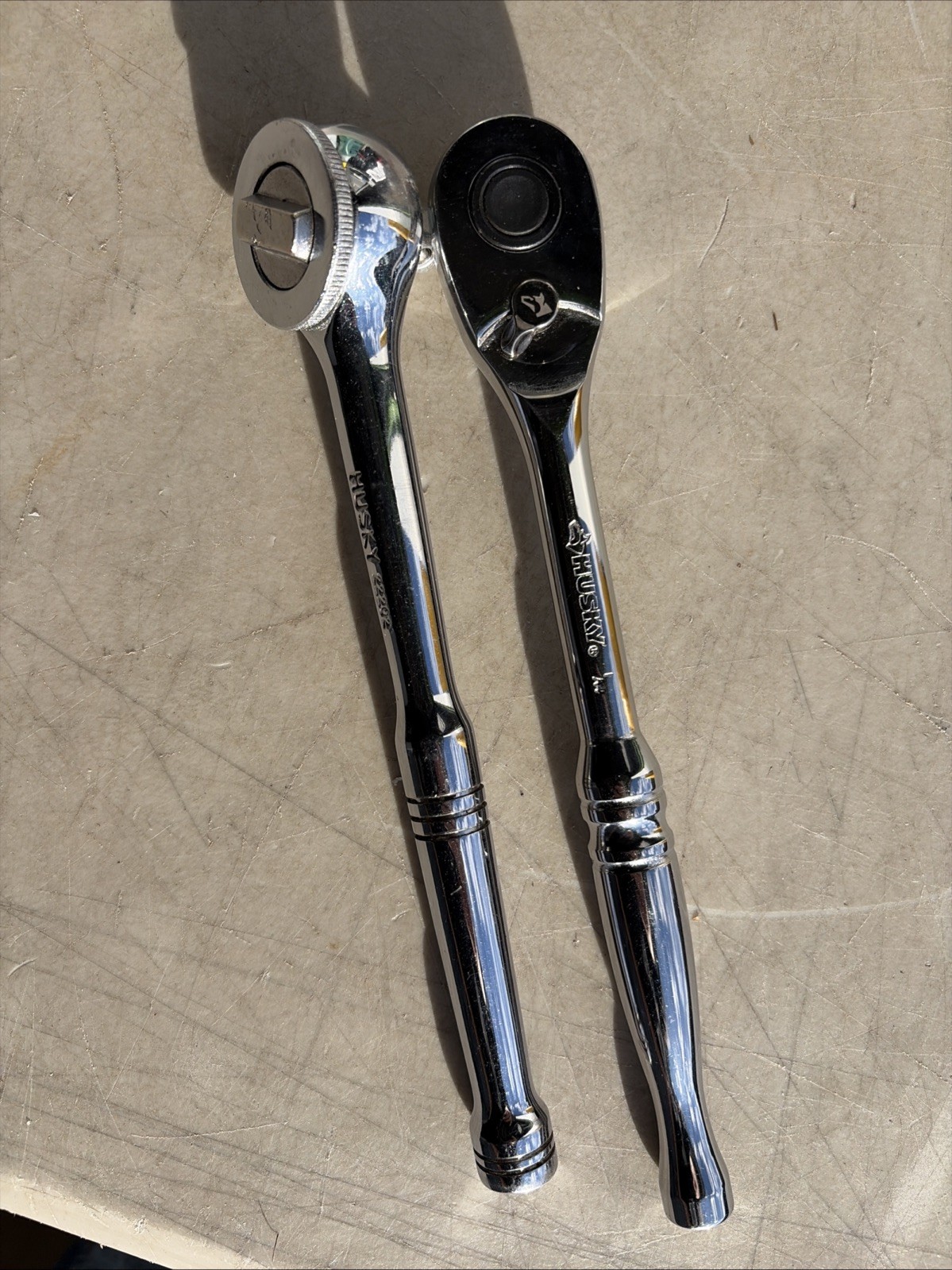 Lot Of 2 Husky 3/8 Ratchet 22202 & A4 Quick Release Ratchets