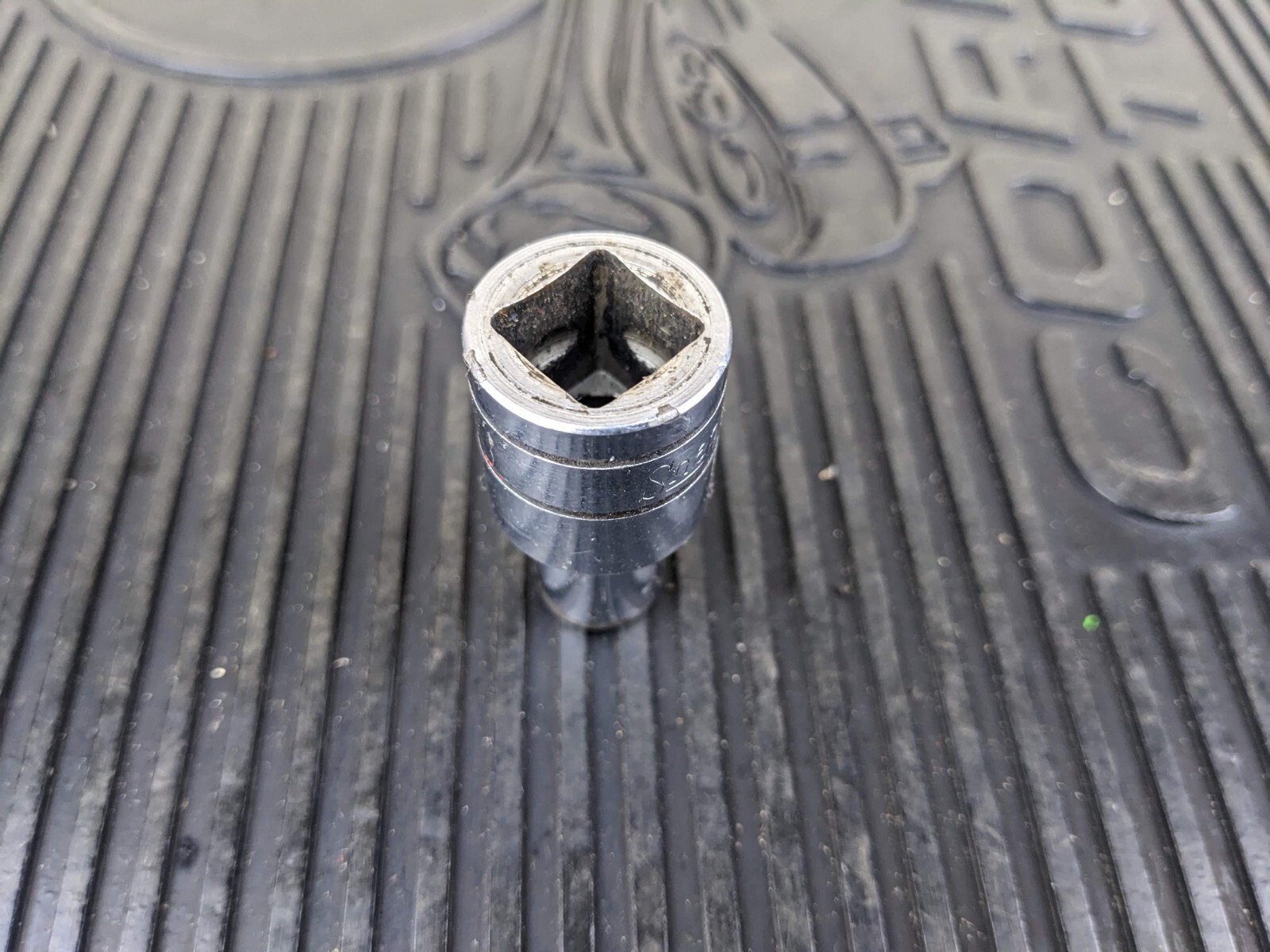 #bb391 Snap-on Tools Oval Shock Absorber Specialty Socket A136