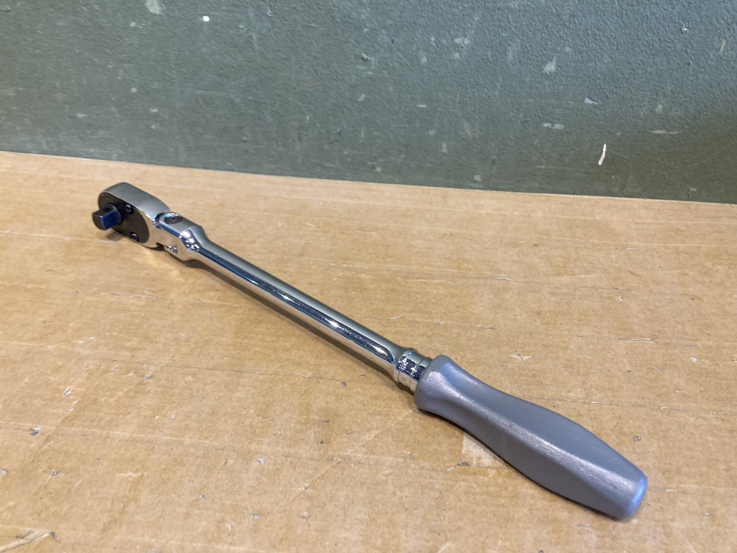 Snap-on 3/8″ Flex Ratchet Handle FHLFD80A hard Grip Dark Titanium