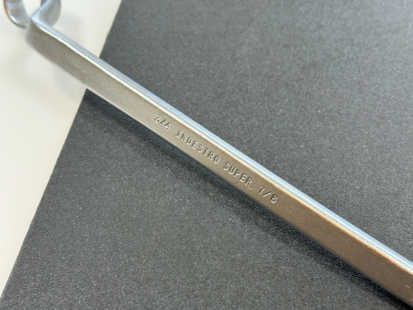 🇺🇸Indestro Tools USA 733A SAE 3/4” x 7/8” Offset Box End Wrench, NEW Old Stock