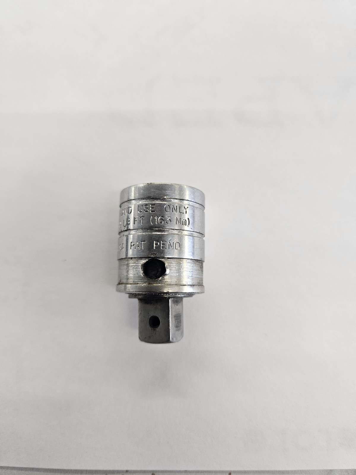 BROKEN SNAP ON A4A 1/2 TO 3/8 REDUCER / ADAPTER. CHROME.