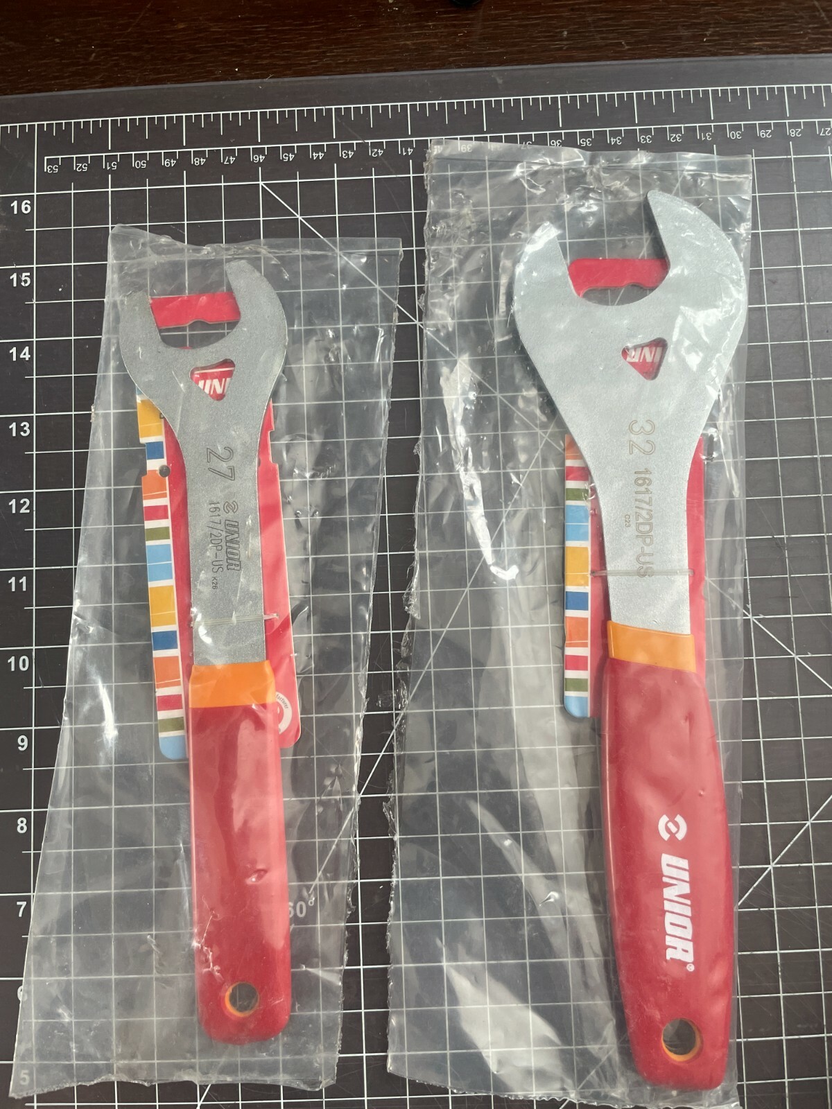Lot of 2 Unior Open-end Wrenches 27 and 32