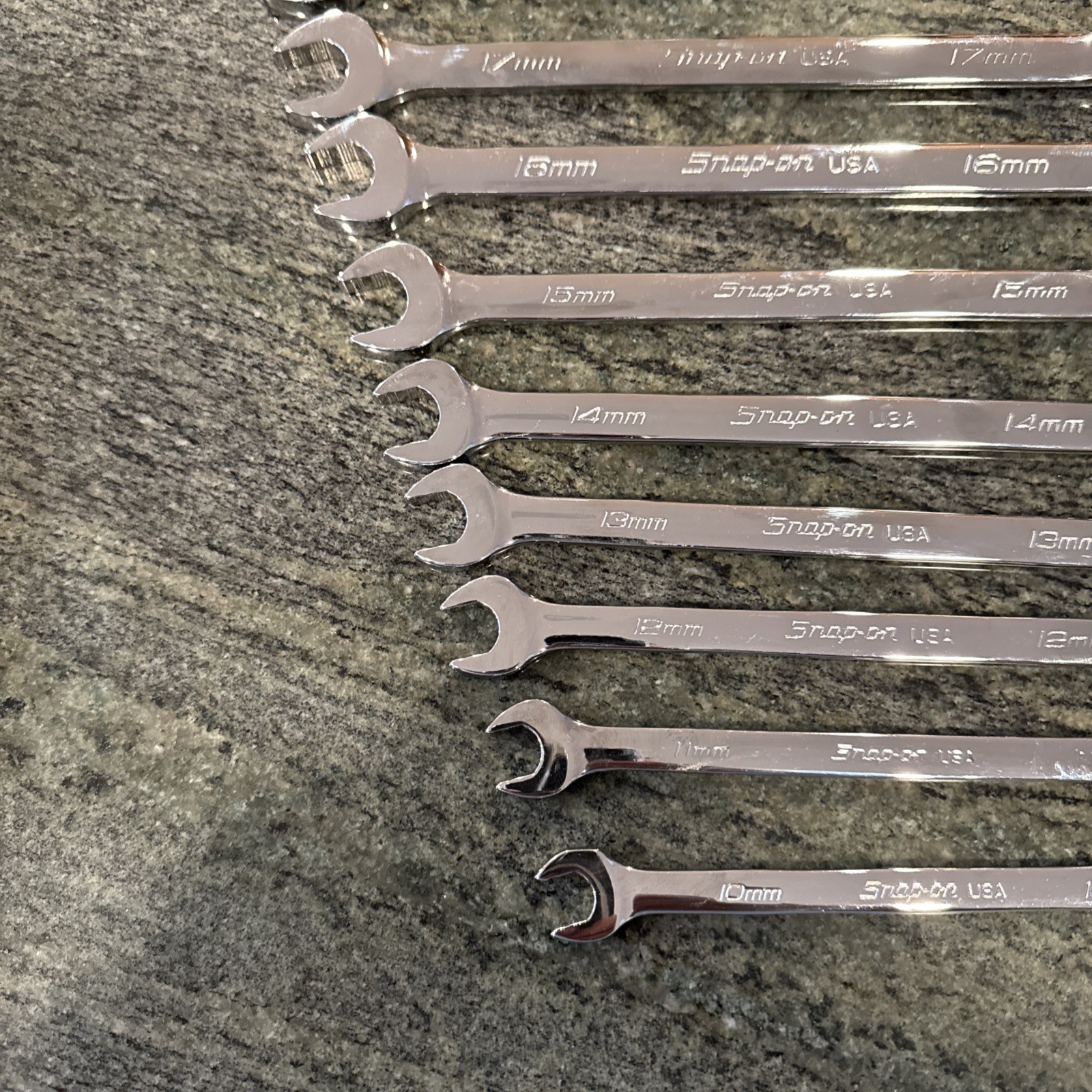 Snap-On soexm710 10-piece metric flank drive plus combination wrench set