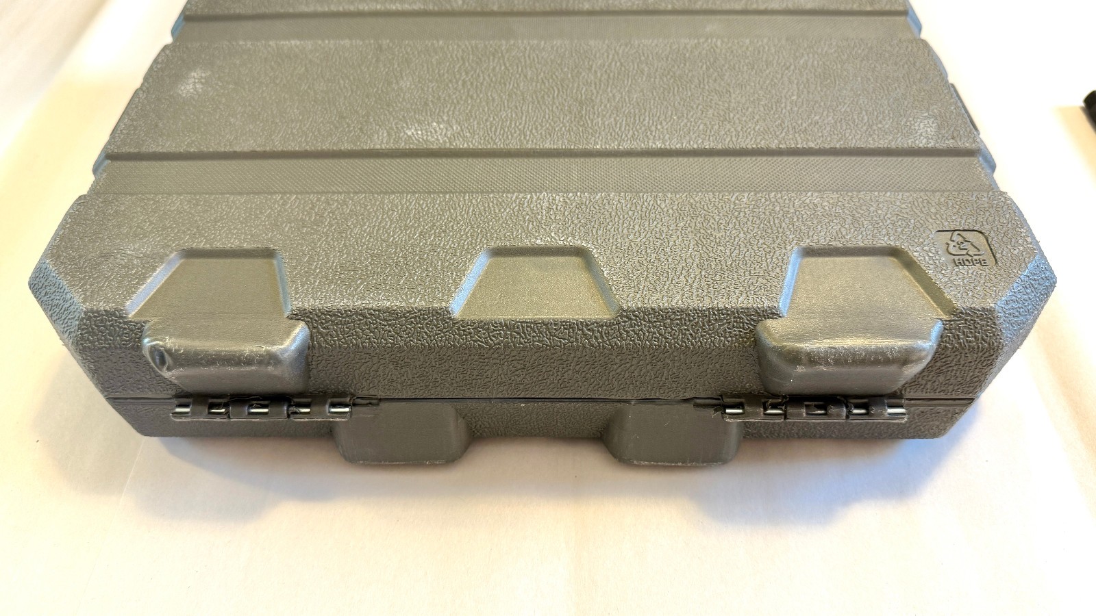 GEARWRENCH 84916N 44Pc 3/8″Drive Standard & Deep Impact SAE/Metric Socket Set