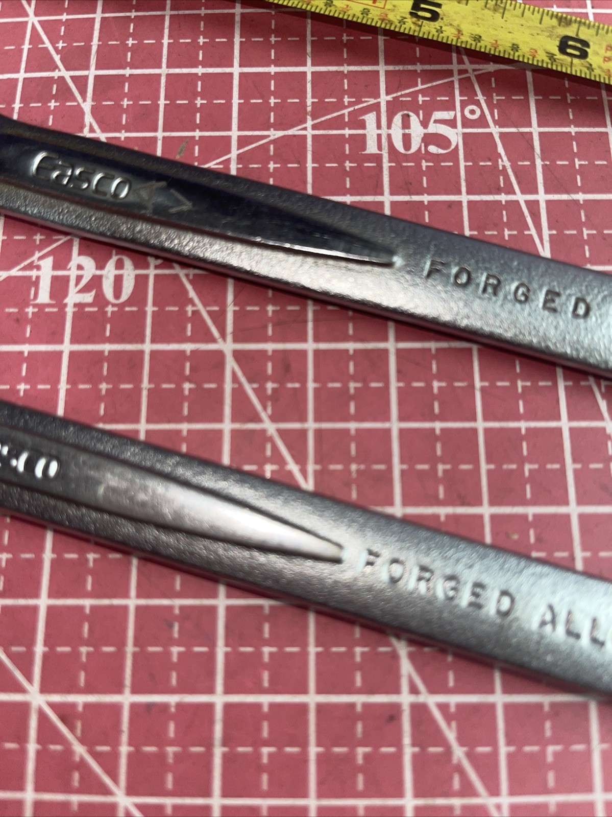EASCO USA 5/8 & 9/16 In SAE 12 Point Combination Wrench Set 63118 63120 Print