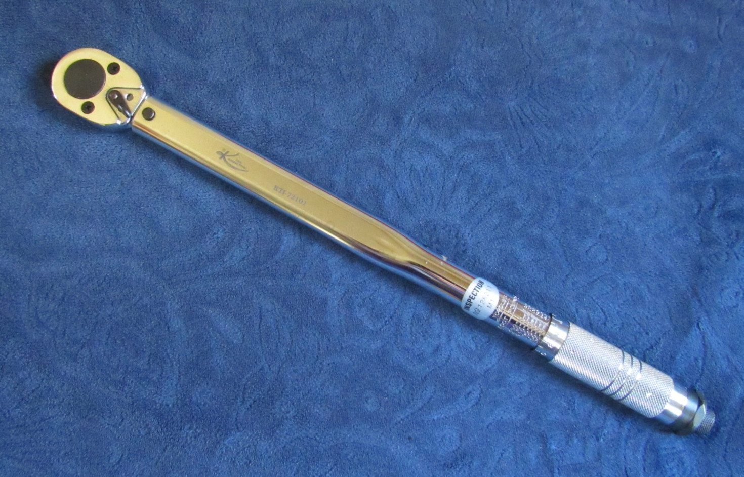 K TOOL INTERNATIONAL KTI-72101 1/2″ Drive Torque Wrench with Case