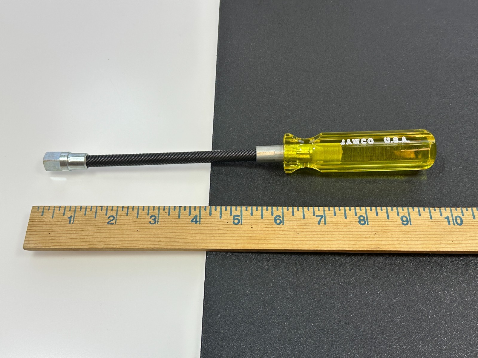 NOS Jawco Tools USA Made 3/8″ Drive FLEXIBLE FLEX Spinner Handle, Amber Yellow