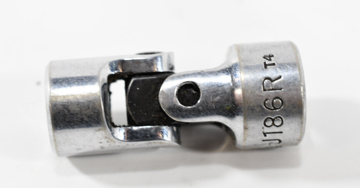 Matco Tools XU186R 9/16″ 3/8″ Drive 6-Point Shallow Swivel Socket M191