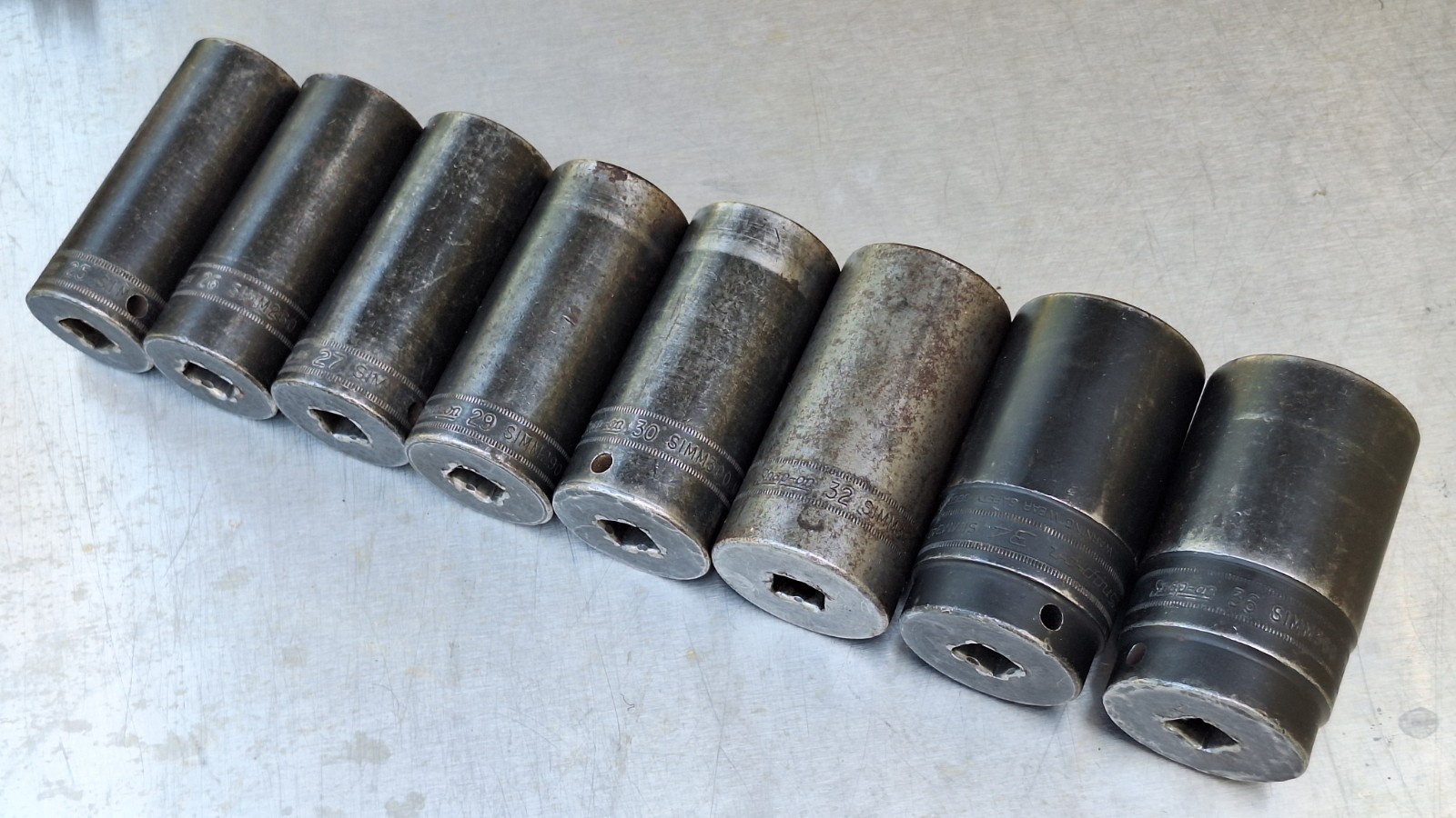 Snap On 1/2″ Drive 6-Point Metric Deep Impact Socket Set 36,34,32,30,29,27-15MM