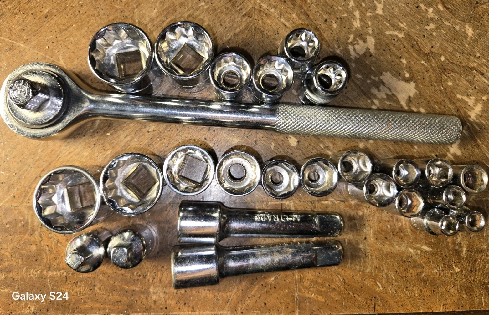 26 PCS ALLTRADE SOCKET SET NO BOX EXACTLY AS SHOWN