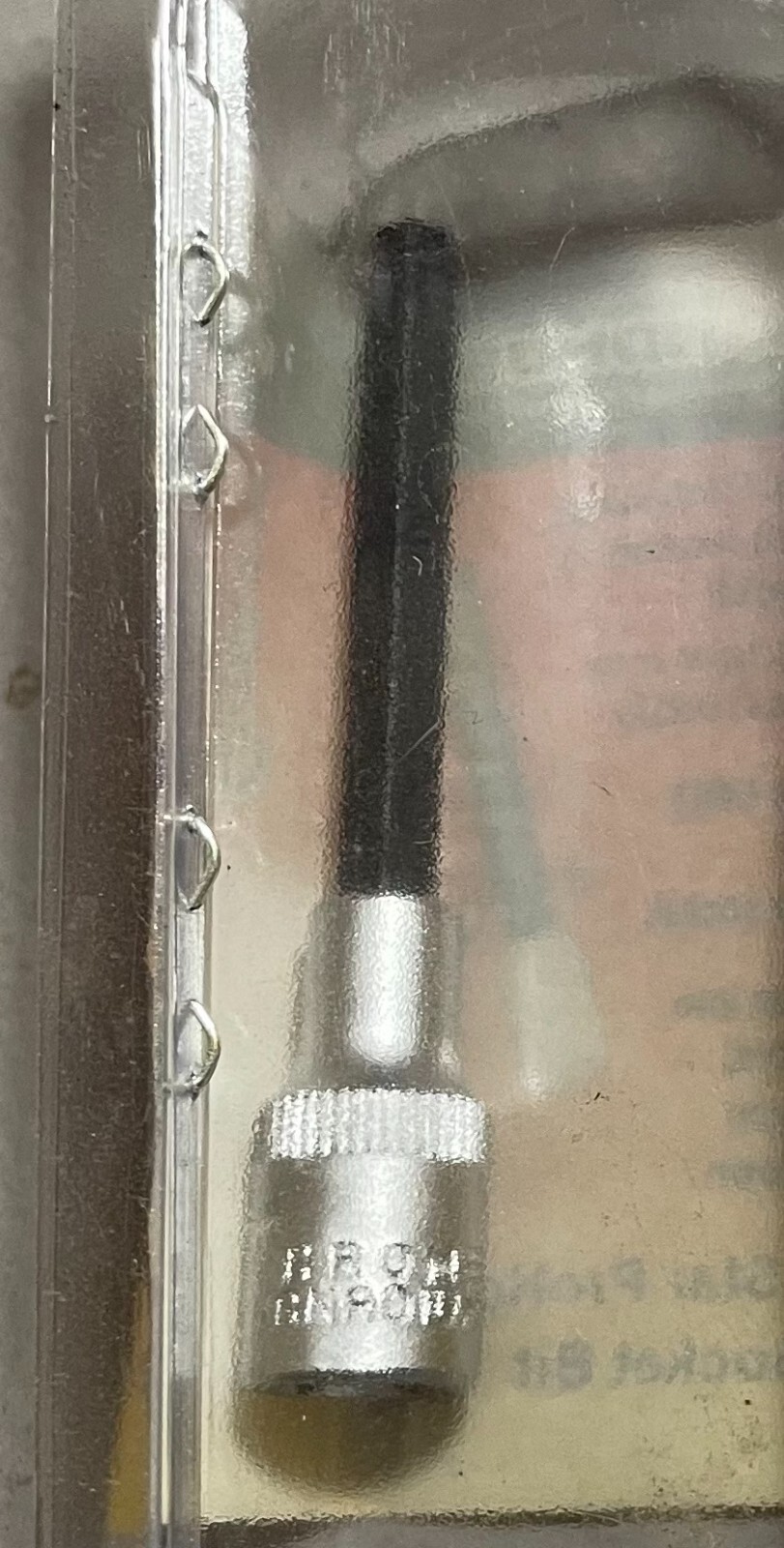 Bondhus 44027 T27 Star ProHold Socket Bit 2″ Length 1/4″ Drive Size