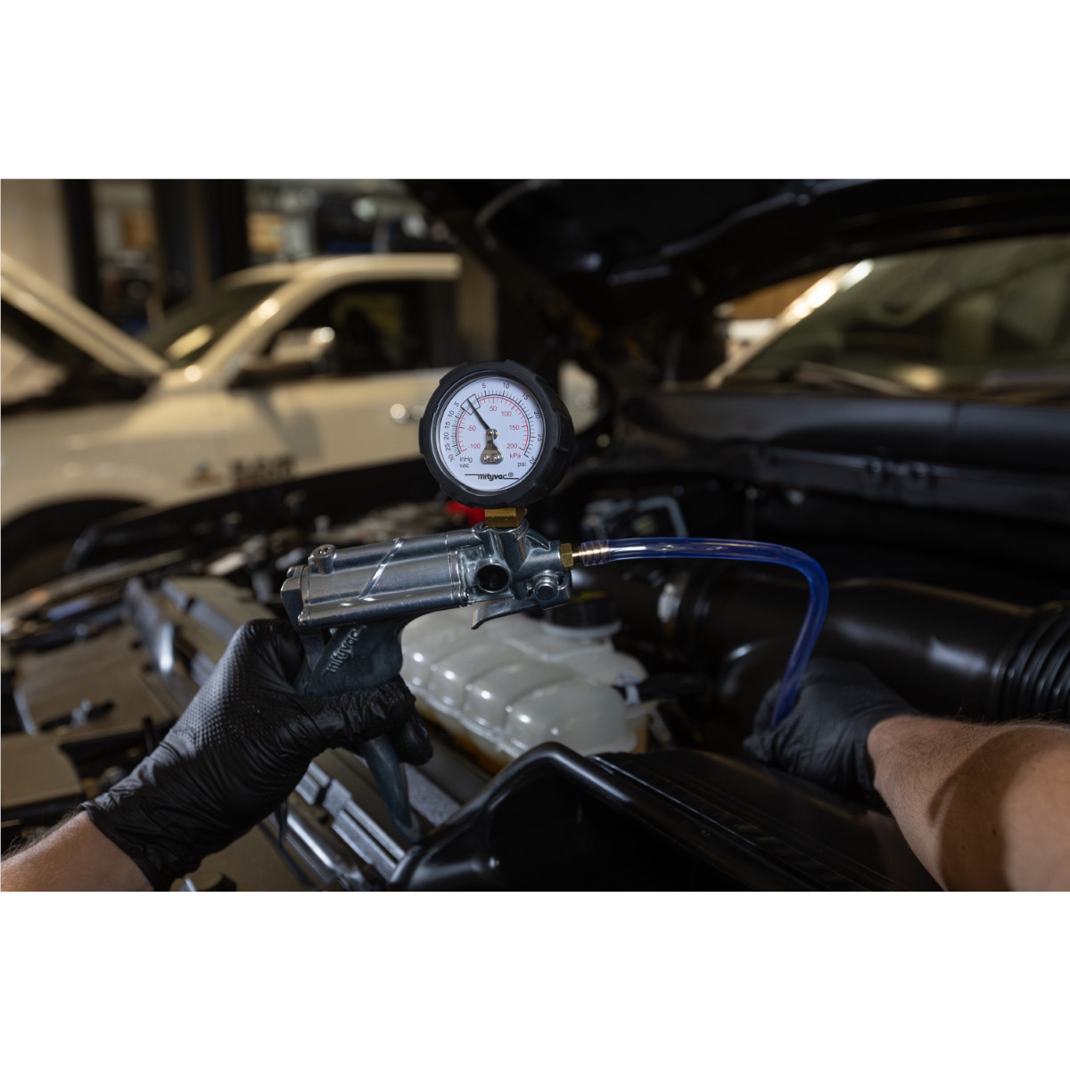 Mityvac MV8510 Silverline Elite Hand Brake/Clutch Bleeding Vacuum/Pressure Pump