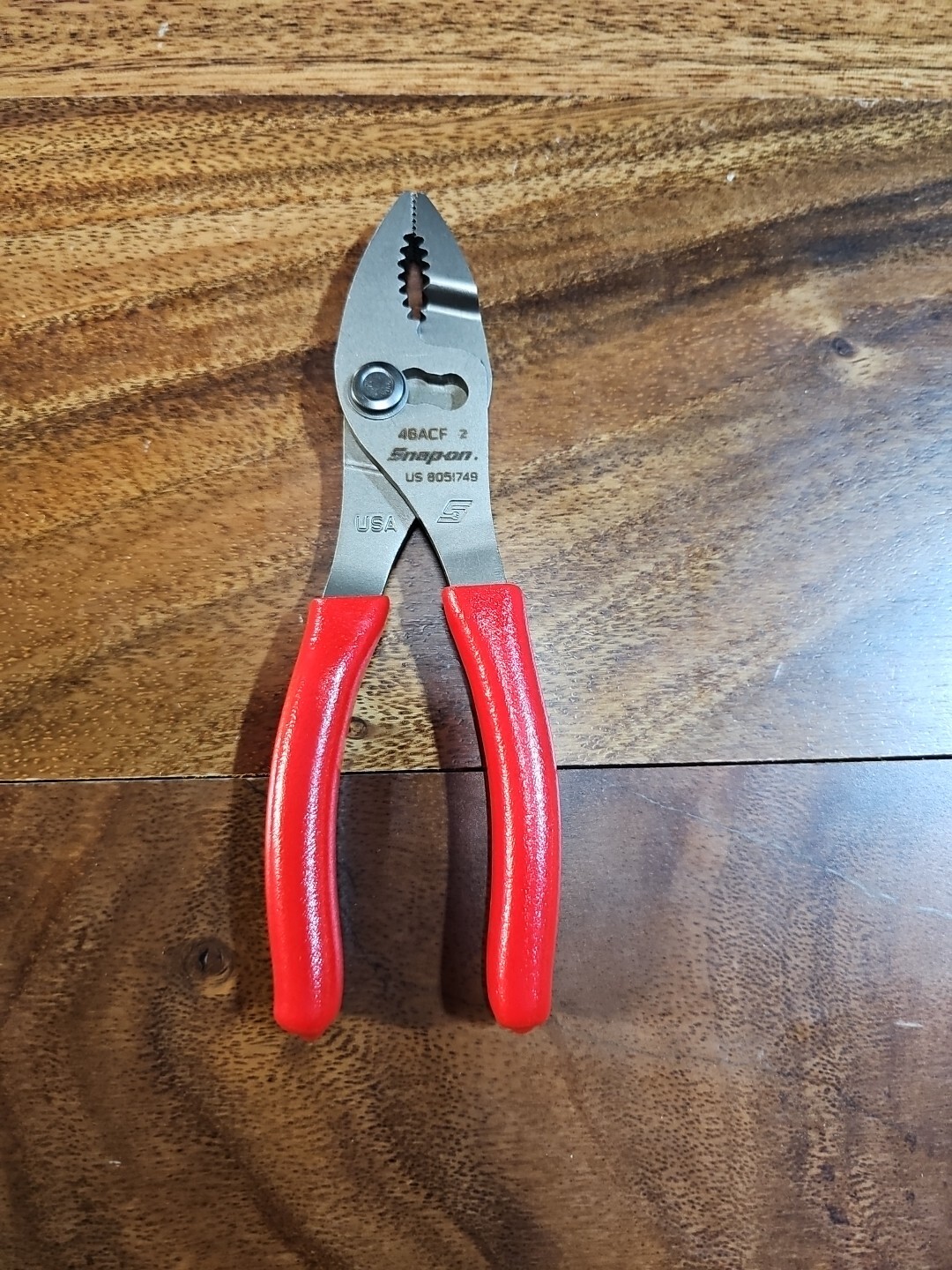 *NEW * Snap On 46ACF CLASSIC RED 6″ Combo Slip Joint Pliers FAST N FREE SHIPPING