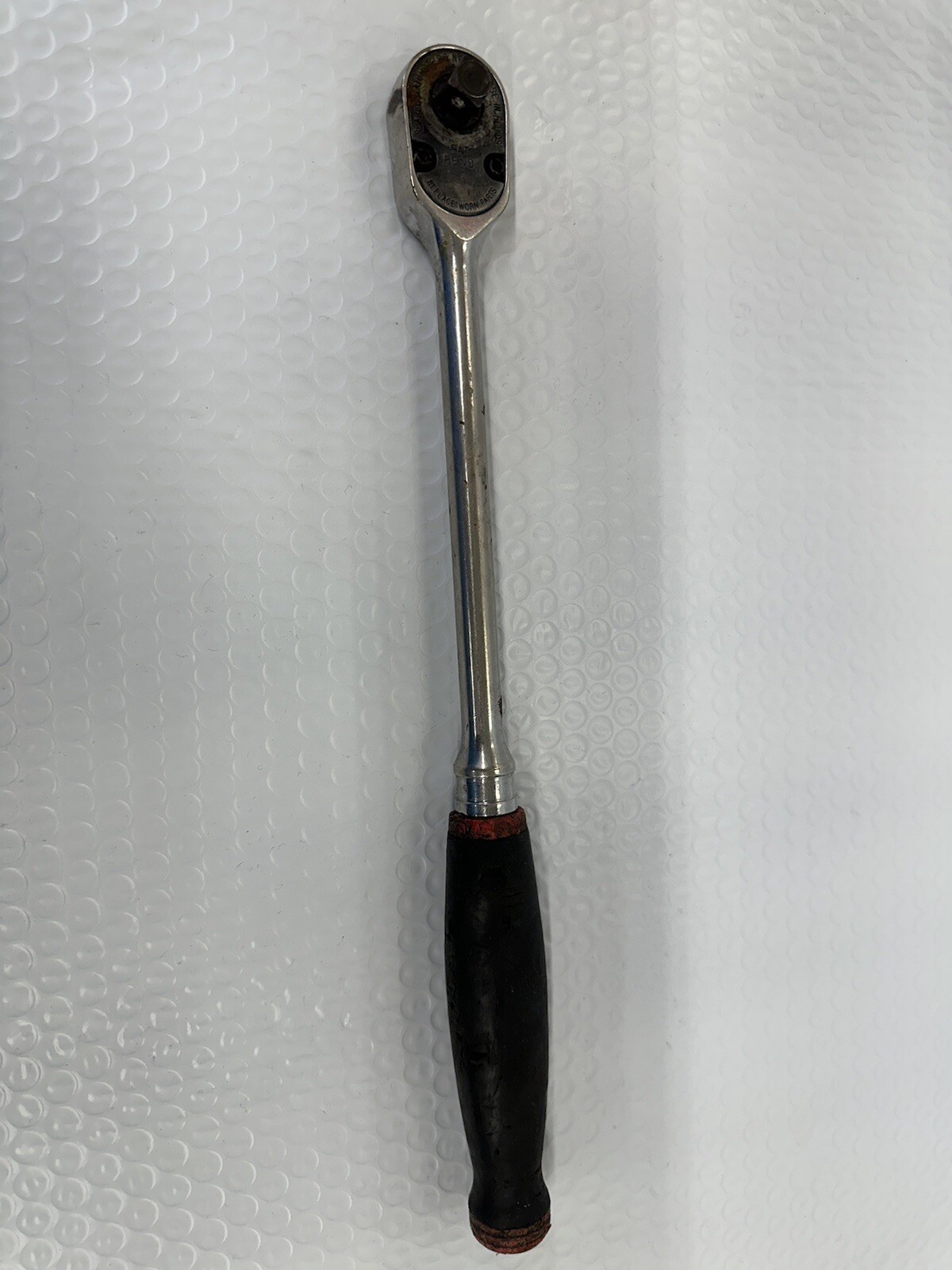 Snap On 3/8” Drive 12” Long Ratchet FHL80 Red & Black Soft Grip Handle