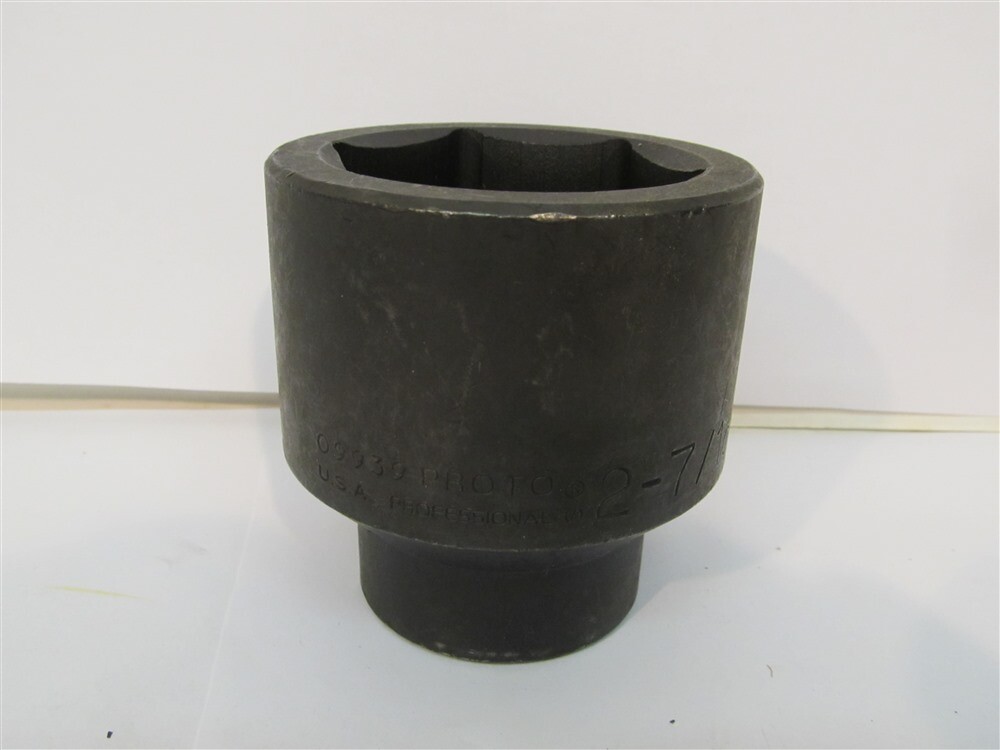 Proto J09939, 2-7/16″ Standard Impact Socket, #5 Spline Drive, 6 Point