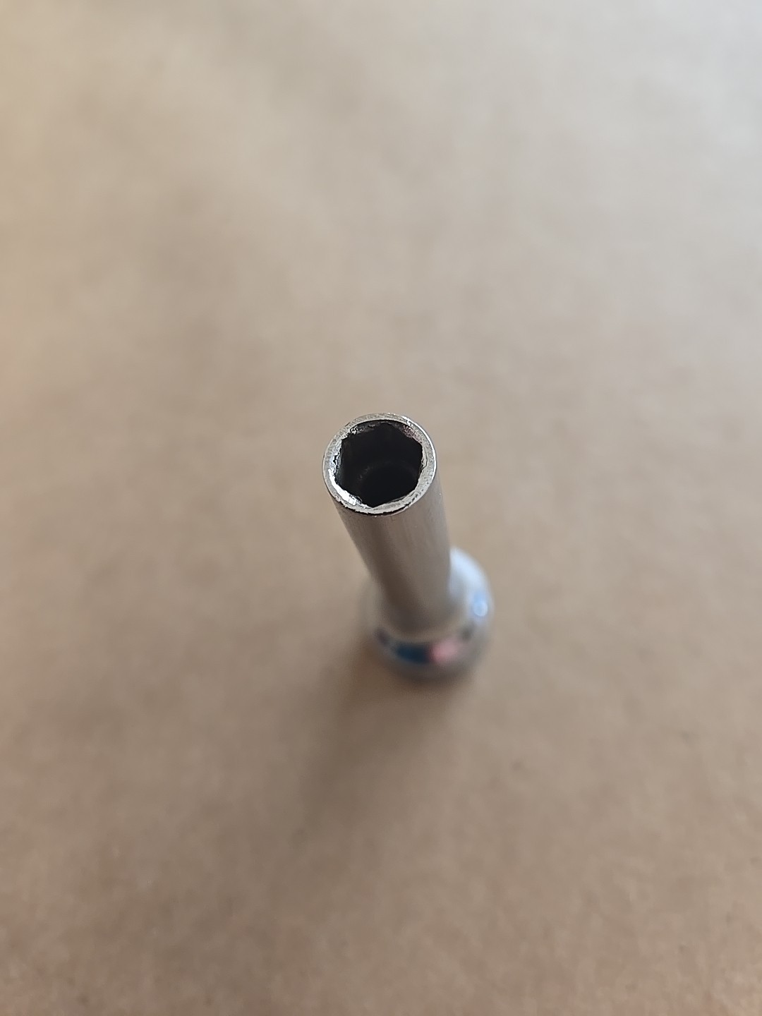 Snap On 3/8″ Drive 1/4″ 6PT SAE Deep Chrome Socket SFS081