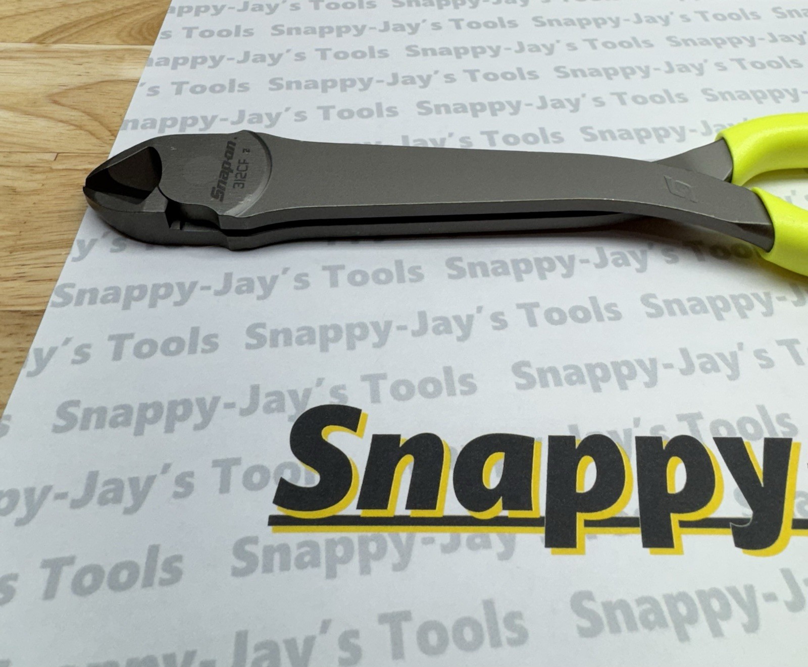 *NEW* Snap-on 11″ Long Heavy Duty Diagonal Cutters 312CFHV – Hi-Viz