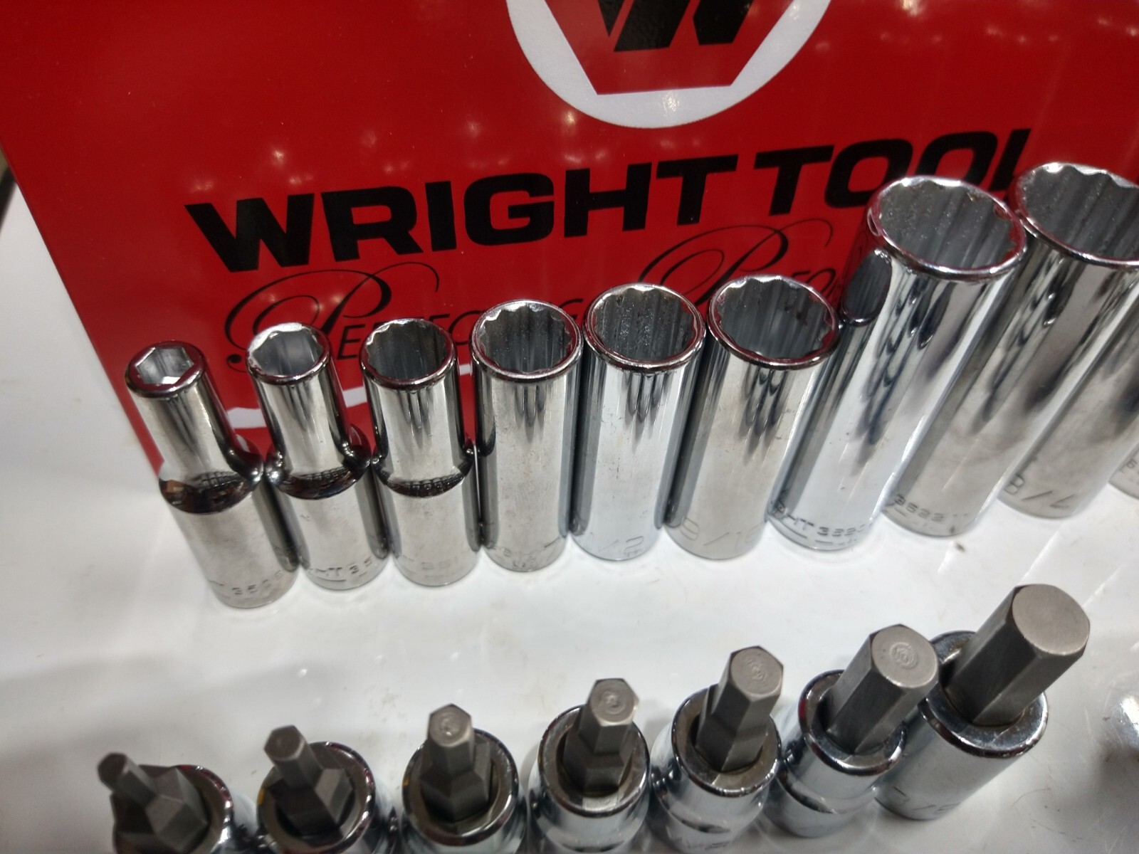 Wright Tool 348 SAE 3/8 Inch Drive Socket Set 6 8 12 Point with Bits Made In USA