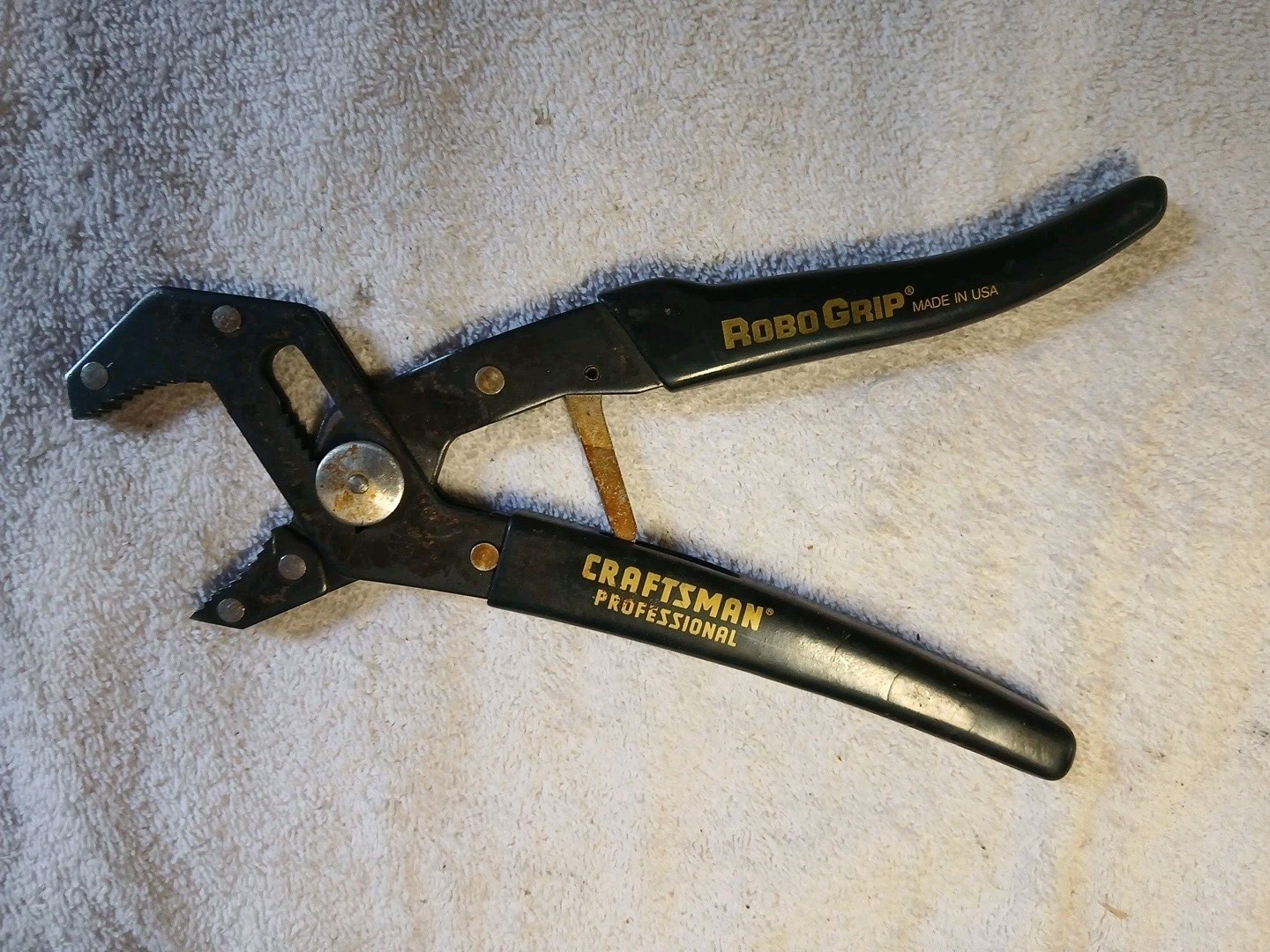Craftsman Robo Grip 45029 Self Adjusting Pliers