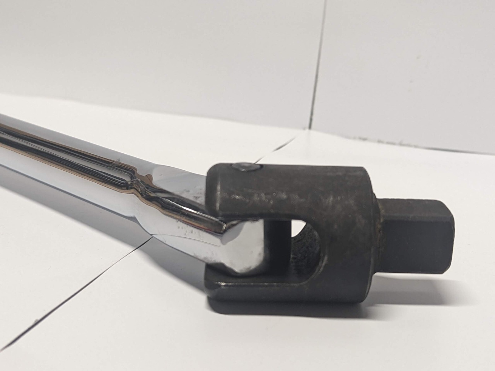 Urrea 3/4-Inch Drive Professional Industrial Grade Breaker Bar