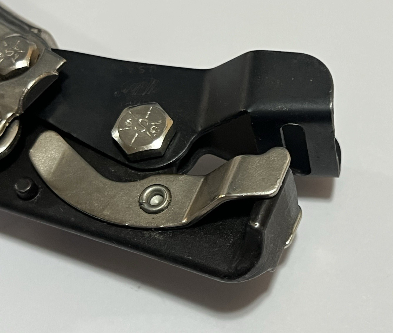 MALCO NHP1 Nail Hole Punch Sheet Metal Pliers Tool HVAC USA NICE
