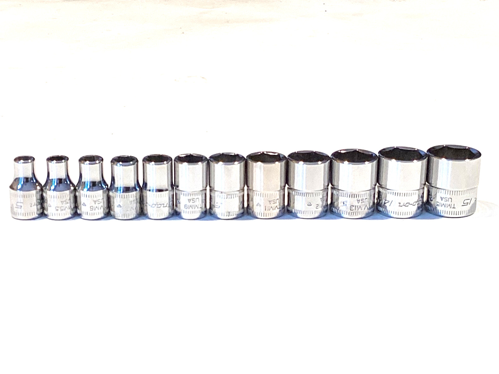 Snap On Tools NEW 12 Piece 1/4″ Drive 6 Point Metric Shallow Socket Set 112TMMY