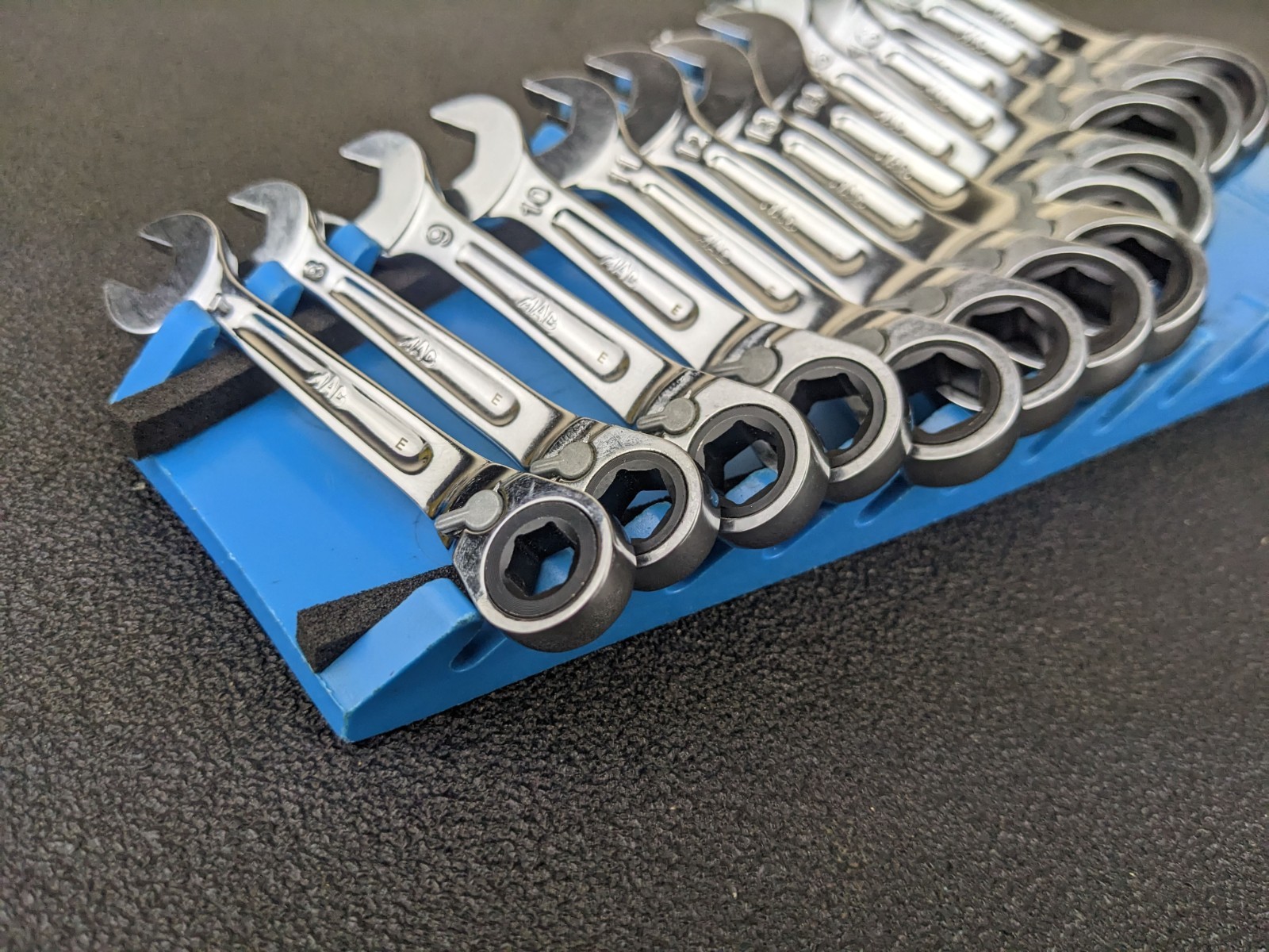 #bo789 Mac Tools SRWMS146PT 14pc Metric 6 Point Stubby Ratcheting Wrench Set